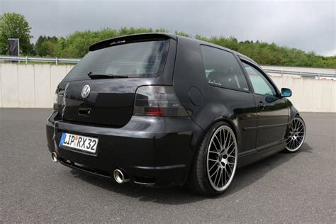 2002 VW Golf 4 R32 – Ausfahrt.TV Tuning S01 E09 – Ausfahrt.tv