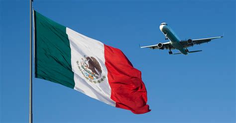 Allowing foreign airlines to offer domestic flights in Mexico will spell the end of Mexican airlines