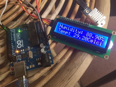 Temperature Monitor with DHT22 and I2C 16x2 LCD | Arduino Project Hub