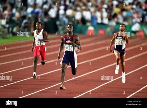 Michael johnson 1996 olympics hi-res stock photography and images - Alamy