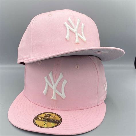 New Era New York Yankees Pink 59Fifty Fitted Hat