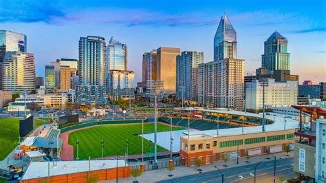 22 Fun Things to Do in Charlotte North Carolina: Museums, Shopping ...