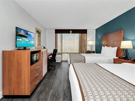 Rooms & Suites In Orlando Near Universal Studios FL - Best Western Orlando Gateway Hotel