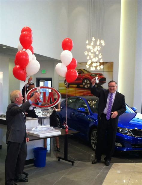 Shoreline Area News: New KIA dealership grand opening Thursday