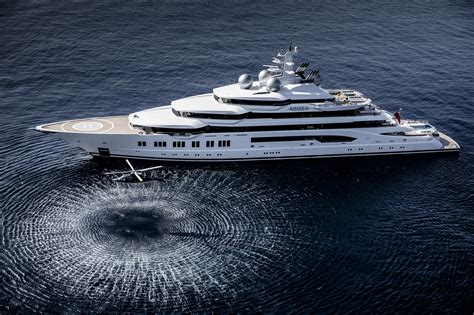 AMADEA with helicopter - Copyright Guillaume Plisson for Imperial ...