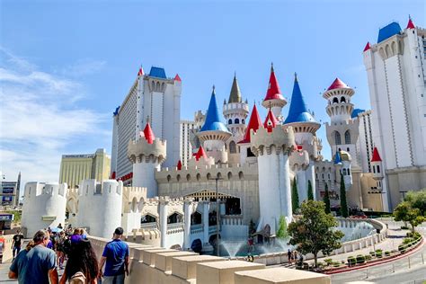 Hardly fit for a knight: Review of Excalibur Hotel and Casino in Las ...