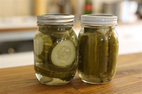 How to Make Homemade Canned Crisp Dill Pickles - Easy Basic Recipe | Easy dill pickles, Homemade ...