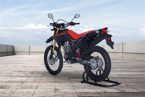 Honda CRF150L 2024 Harga, Review, Spesifikasi & Promo September ...