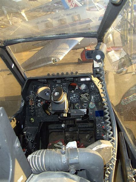 AH-1P front cockpit (restoration) | Cockpit, Helicopter cockpit, Attack ...