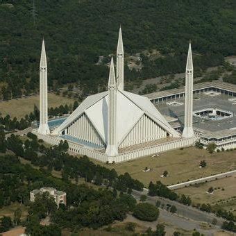 Shah Faisal Mosque by Vedat Dalokay, Islamabad, Pakistan | Download ...