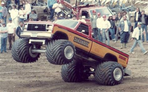 17 Best images about Old School Monster Trucks on Pinterest | Classic ...