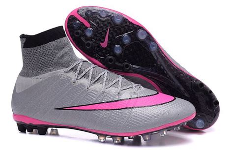 Pink SuperFlys | Nike football boots, Football boots, Pink and black nikes