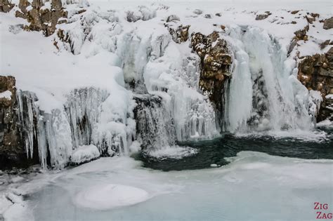 Kirkjufell in Winter (Iceland) - Tips + Photos + waterfalls