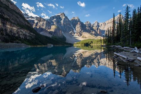 Visiting Moraine Lake | Banff National Park | Alberta, Canada