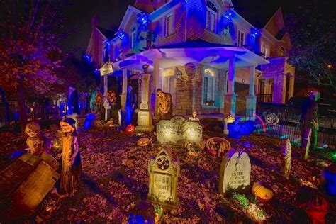 The scariest haunted houses to visit in Toronto this Halloween ...