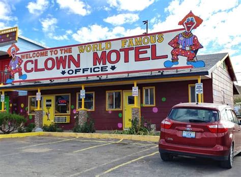 Would you sleep at the clown motel? (it's next to a graveyard)