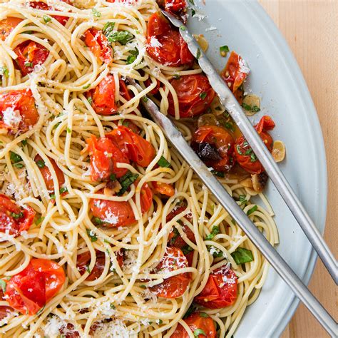 Pasta with Roasted Cherry Tomatoes