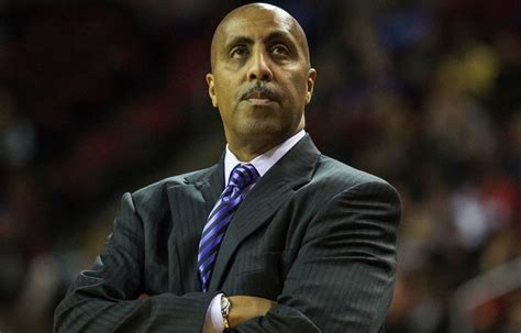 It’s hard to watch Lorenzo Romar struggle | The Seattle Times