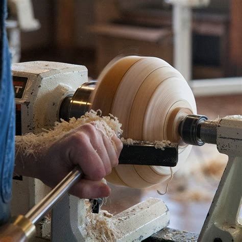 Bowl Turning Lathe Essentials: Craft Stunning Pieces! - Lathe God