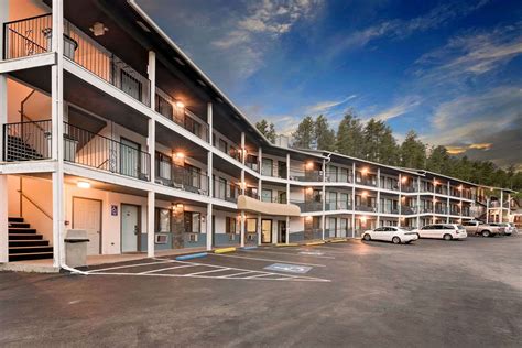 Super 8 Hotel Mt Rushmore Keystone, SD - See Discounts