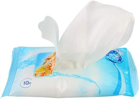 10 Best Hand Sanitizing Wipes For Protection