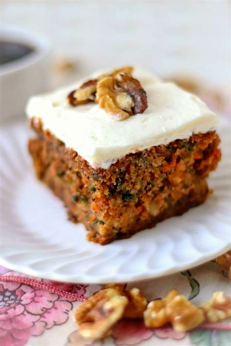 The Best Carrot Cake Ever with Cream Cheese Frosting - Bunny's Warm Oven