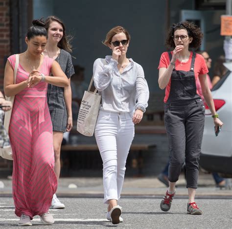 Emma Watson and friends in NYC [May 29, 2017] - Emma Watson Photo (40458126) - Fanpop