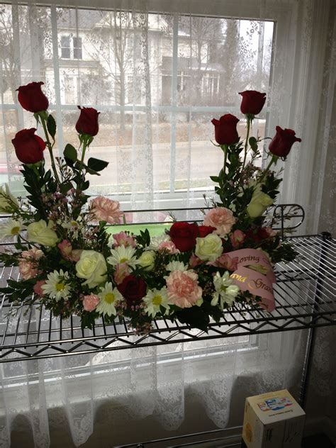 Elegant Memorial Arrangement for Your Loved One