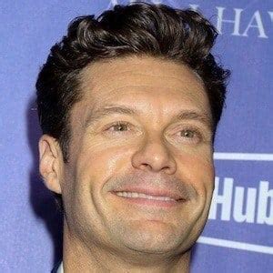 Ryan Seacrest - Age, Family, Bio | Famous Birthdays