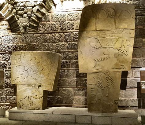 Göbekli Tepe Obelisks - ancient pix - Medium