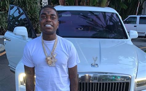 Kodak Black Changing His Cars Color, Says Police Profiling Him After Arrest - Urban Islandz