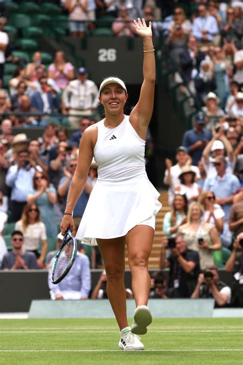 Jessica Pegula dominates to reach first Wimbledon quarterfinals