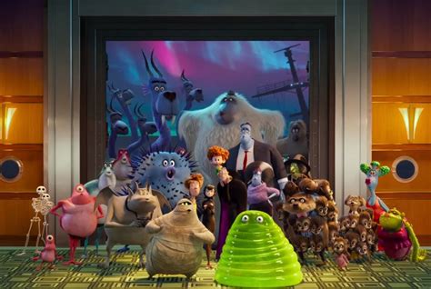 ‘Hotel Transylvania 3′ Trailer: Cruisin’ For A Bruisin’ With The Drac Pack