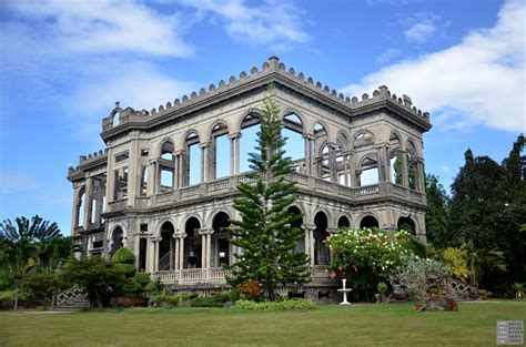 Vacation Spots Blog: Travel Guide to Bacolod, Philippines [DIY Guide to the City of Smiles]