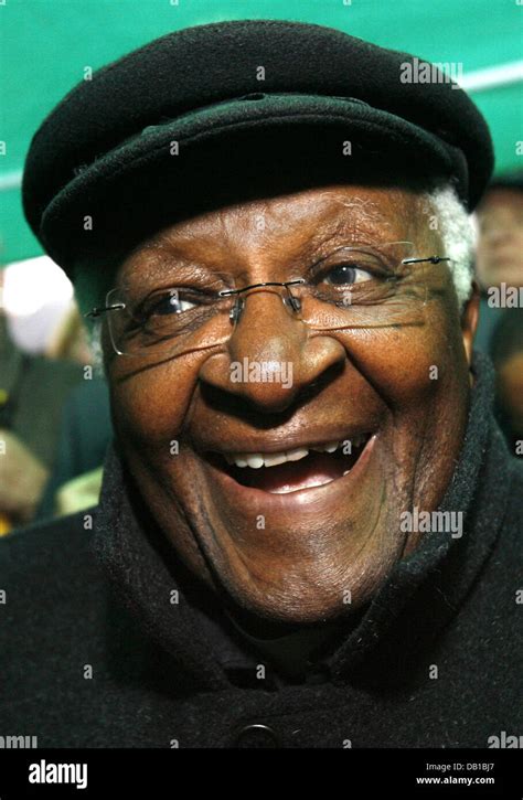 Nobel Peace Prize Laureate, South African bishop Desmond Tutu, smiles ...