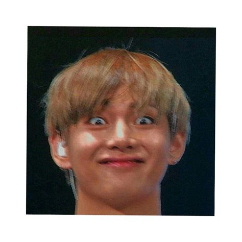 Taehyung's funny faces | ARMY's Amino