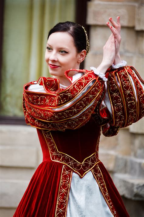 Medieval Dancer Free Stock Photo - Public Domain Pictures