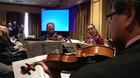 Minnesota Orchestra musicians want a deal, but say they're ready to go it alone | MPR News