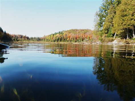 Fall Peaks in Gatineau Park, Quebec: Colours and Cold Water!