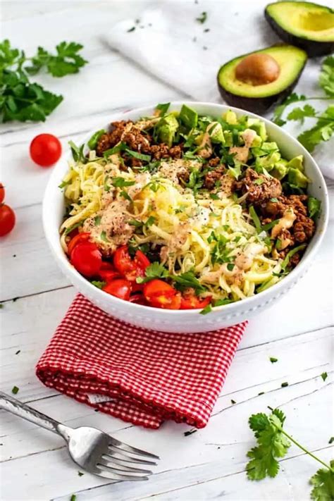 Keto Taco Salad - A Low Carb Salad with 2 Net Carbs! - Kicking Carbs