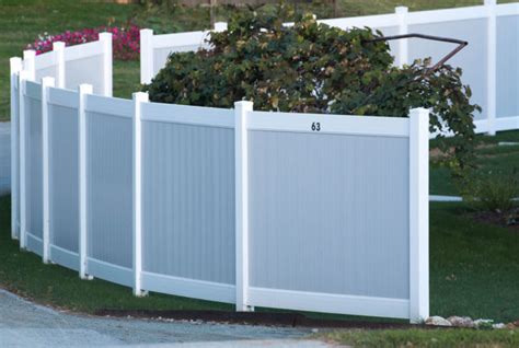 Vinyl Fence Styles & Colors | Finding the Right Vinyl Fence for You