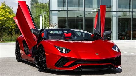 Overview of a BRAND NEW 2019 Lamborghini Aventador S Roadster in Rosso ...