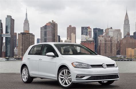 2020 Volkswagen Golf Review, Pricing, & Pictures | U.S. News