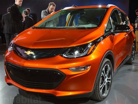 2017 Chevrolet Bolt EV dashboard | Inhabitat - Green Design, Innovation ...