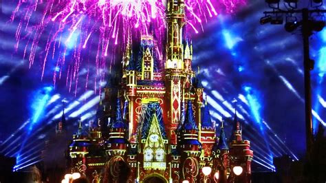 NEW: Full HAPPILY EVER AFTER fireworks at Walt Disney World, Magic Kingdom - YouTube