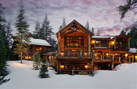 11 Amazing Lake Tahoe Christmas Things to Do