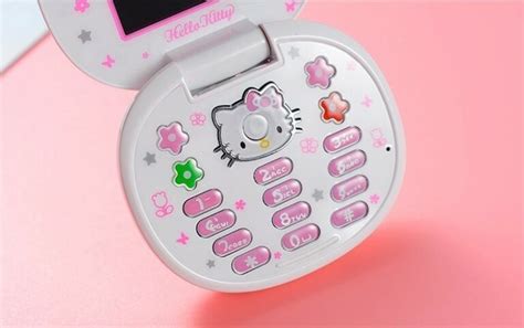 This Retro Hello Kitty Flip Phone Allows You To Make Calls & Snap Photos