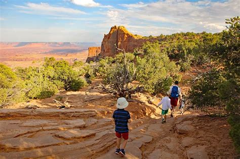 How to Visit Mesa Arch - Best Hike in Canyonlands (Info & Tips)