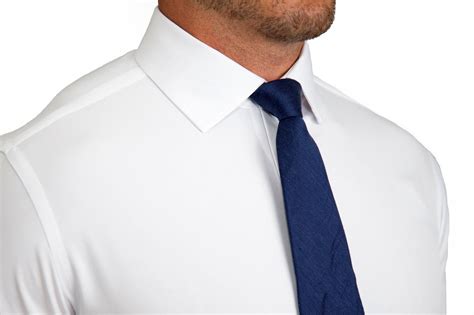 Athletic Fit vs. Slim Fit Dress Shirts - What's the difference - State ...