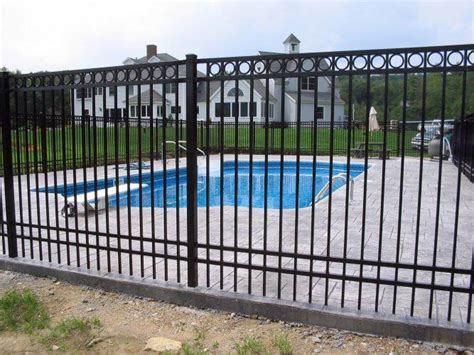 Aluminum Pool Fence in Toronto and GTA